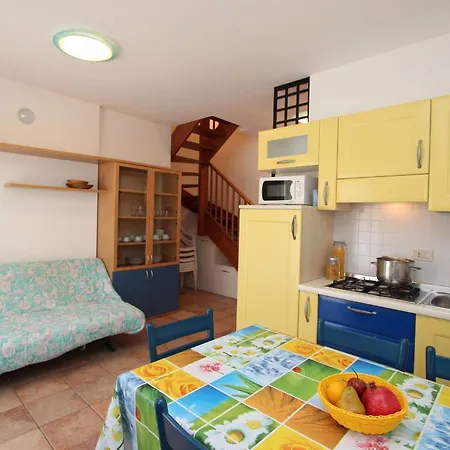 Daire Seafront With Shared Pool Bibione