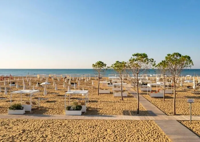 Seafront With Shared Pool *